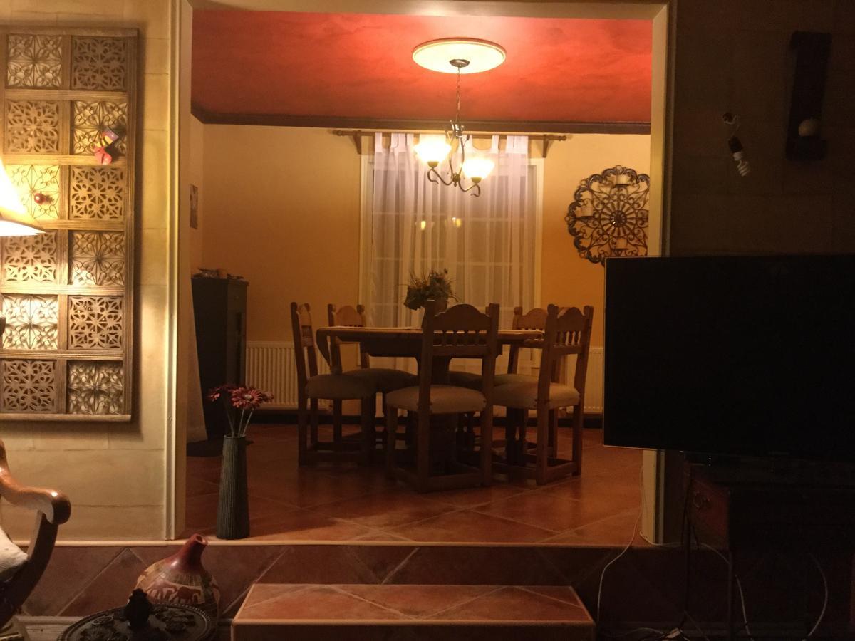 La Quinta Bruja Bed & Breakfast Santiago Exterior photo